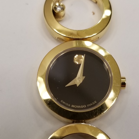 MOVADO WOMEN ONO GOLD PLATED STAILESS STEEL 6 DIAMOND SWISS WATCH Fresh Battery - Picture 2 of 15